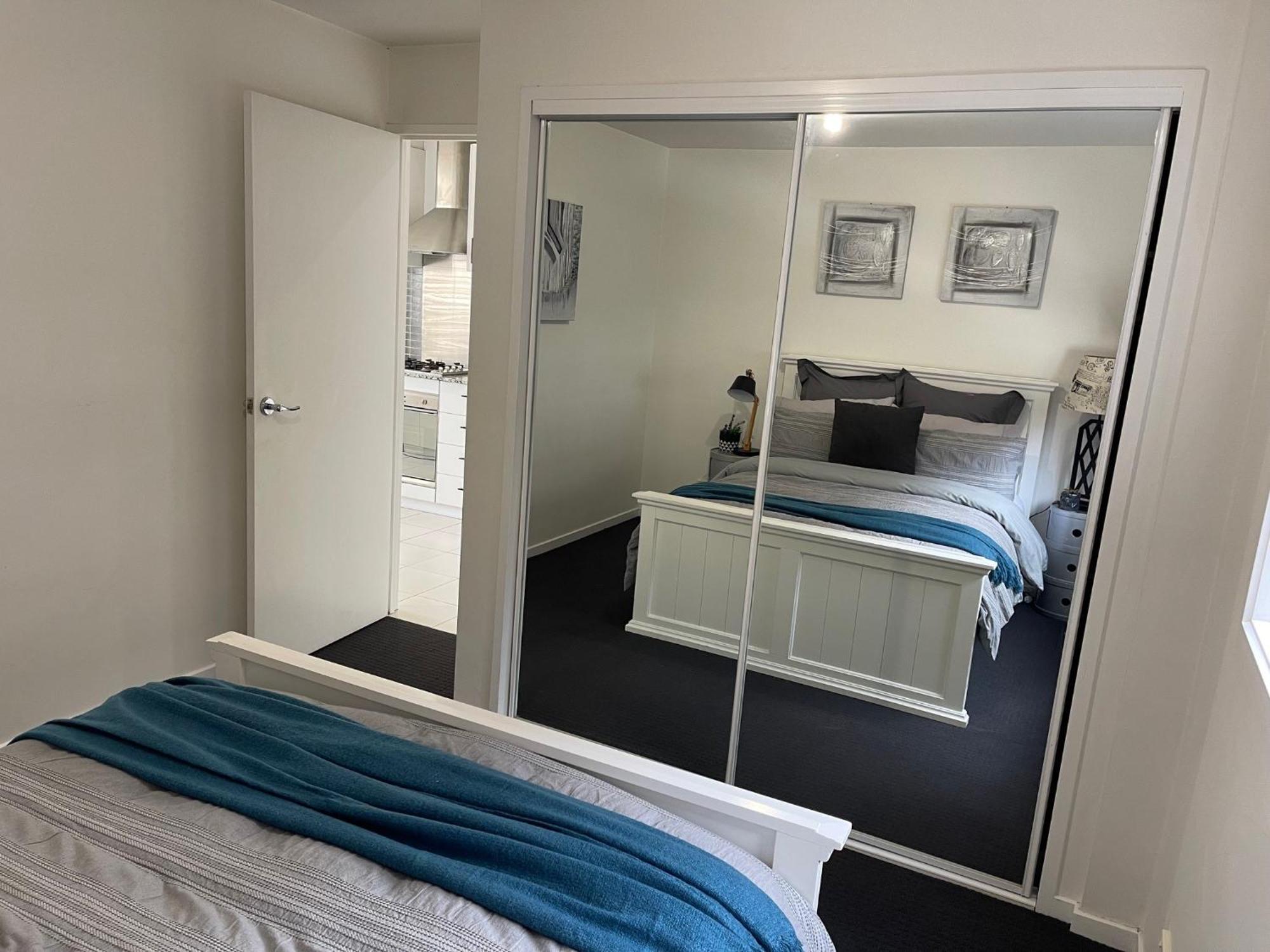 Qbn Cracker: 2Br, 2Ba, 2 Secure B/ Ment Car Parks Appartement Queanbeyan Buitenkant foto